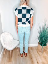 Load image into Gallery viewer, Belle Oversized Checkered Sweater | Black
