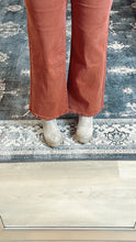Load image into Gallery viewer, Acid Wash Frayed Cutoff Pants | Rust
