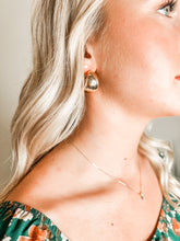 Load image into Gallery viewer, Metallic Mini Bold Hoop Earrings | Gold
