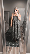 Load image into Gallery viewer, Riley Floral Maxi Dress | Black
