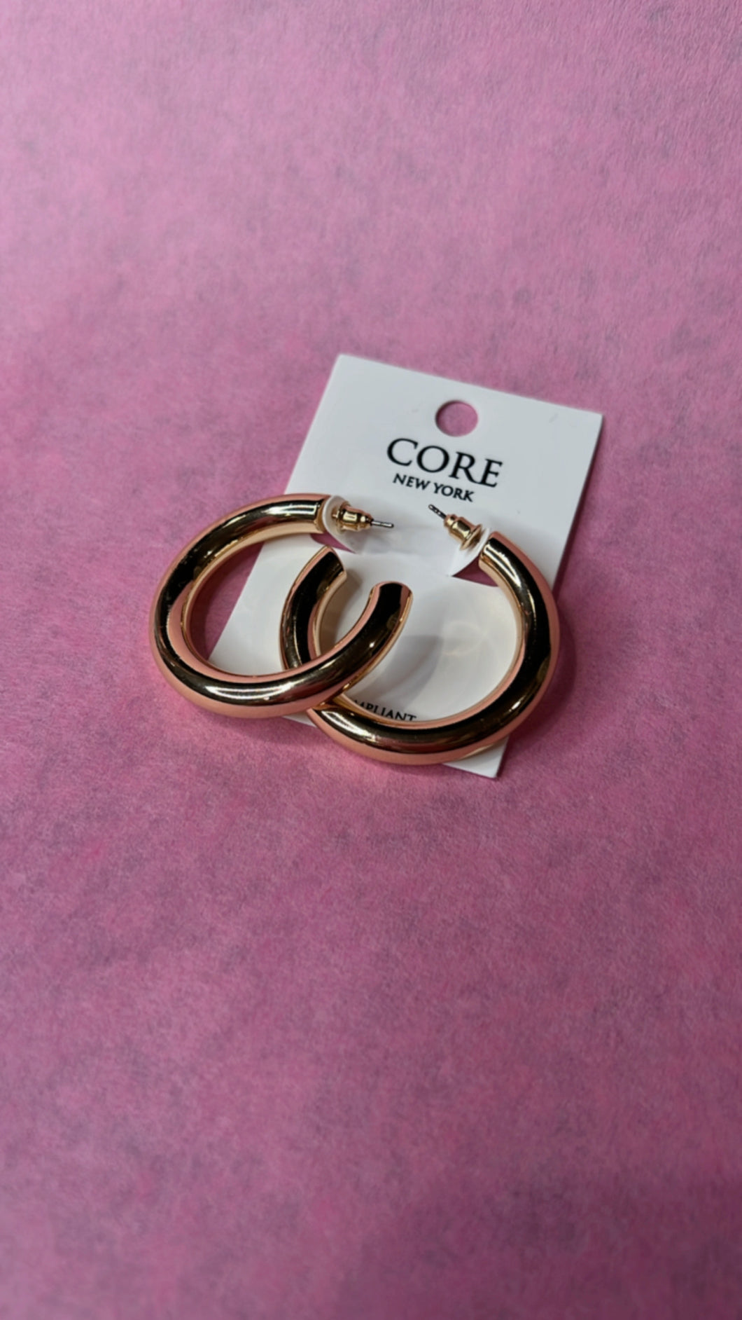 Metallic Tube Hoop Earrings | Shiny Gold